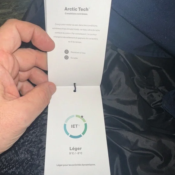 Beautiful new and blue Canada Goose Research Jacket - Picture 9 of 13